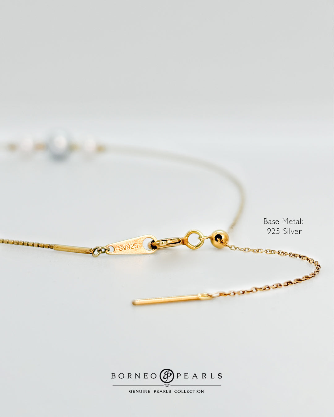 Akari Necklace