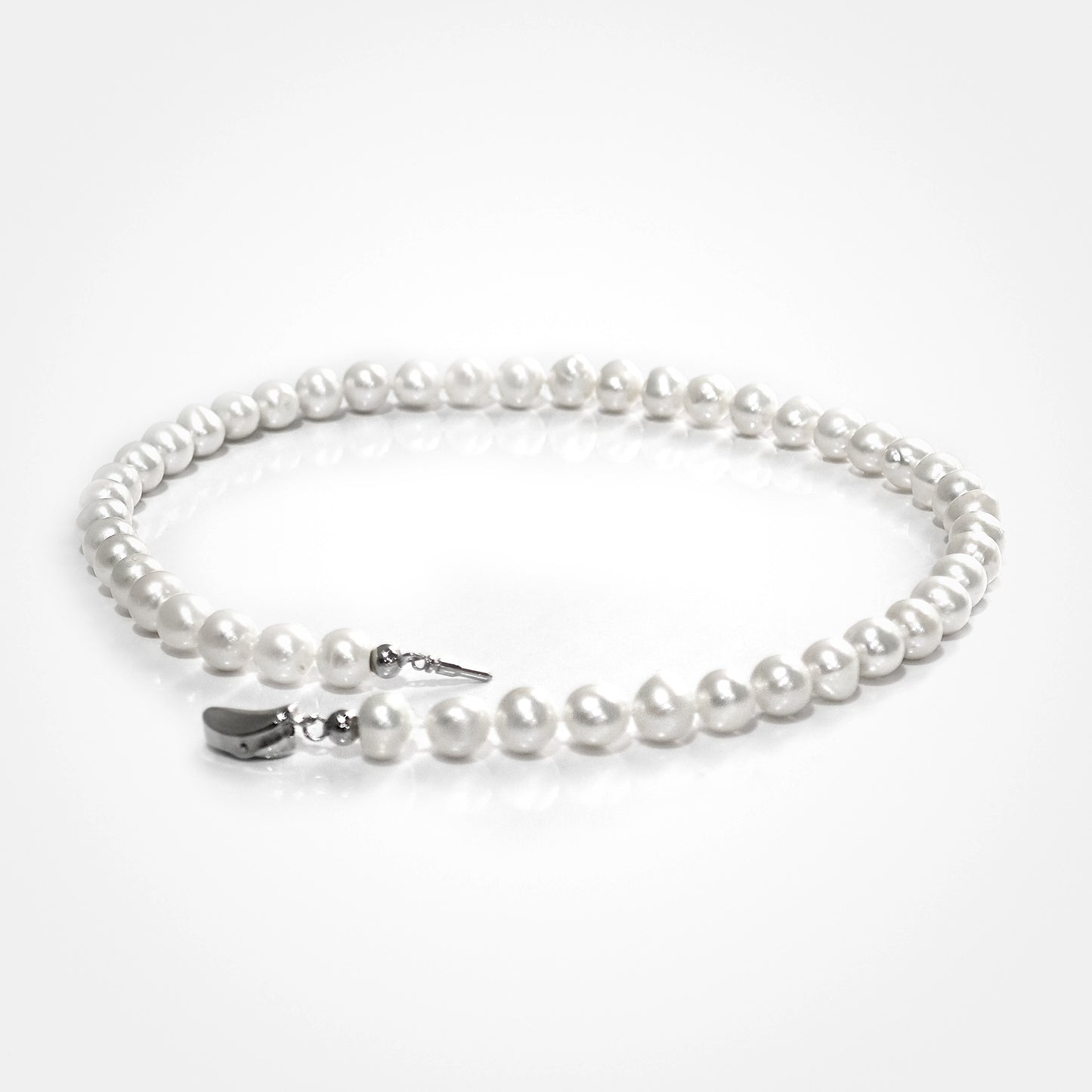 Classic 9-10mm Off Round Pearl Necklace