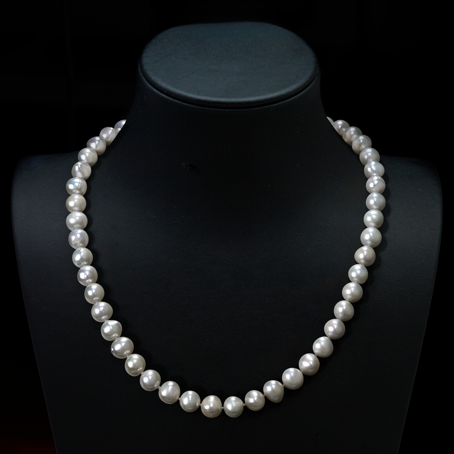 Classic 9-10mm Off Round Pearl Necklace