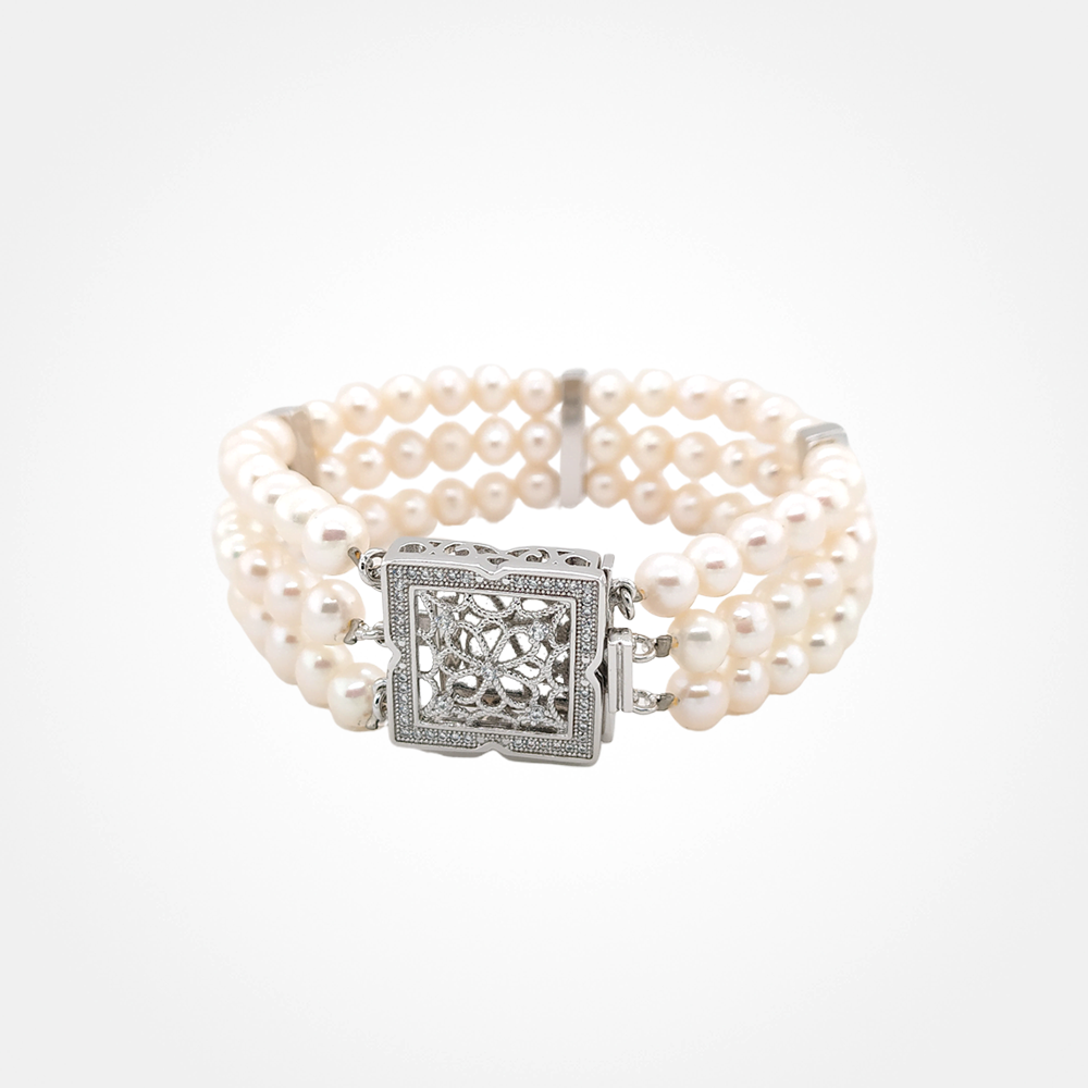 Three String Off Round Pearl Bracelet