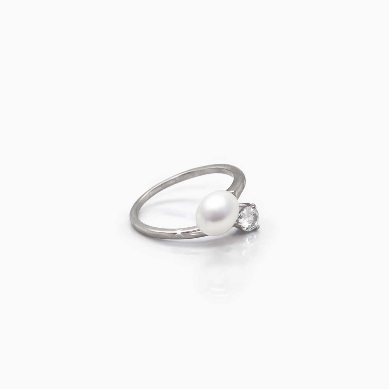 Bridal Bloom Ring in 925 Silver