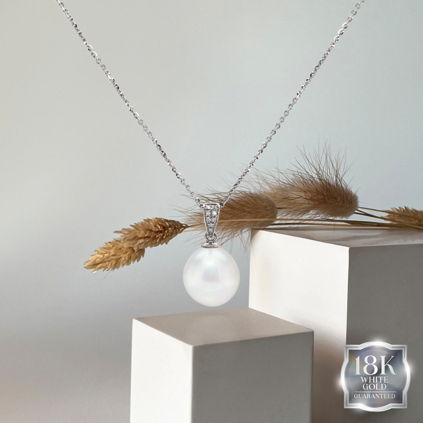 18K Gold White Southsea Opulence Pendant