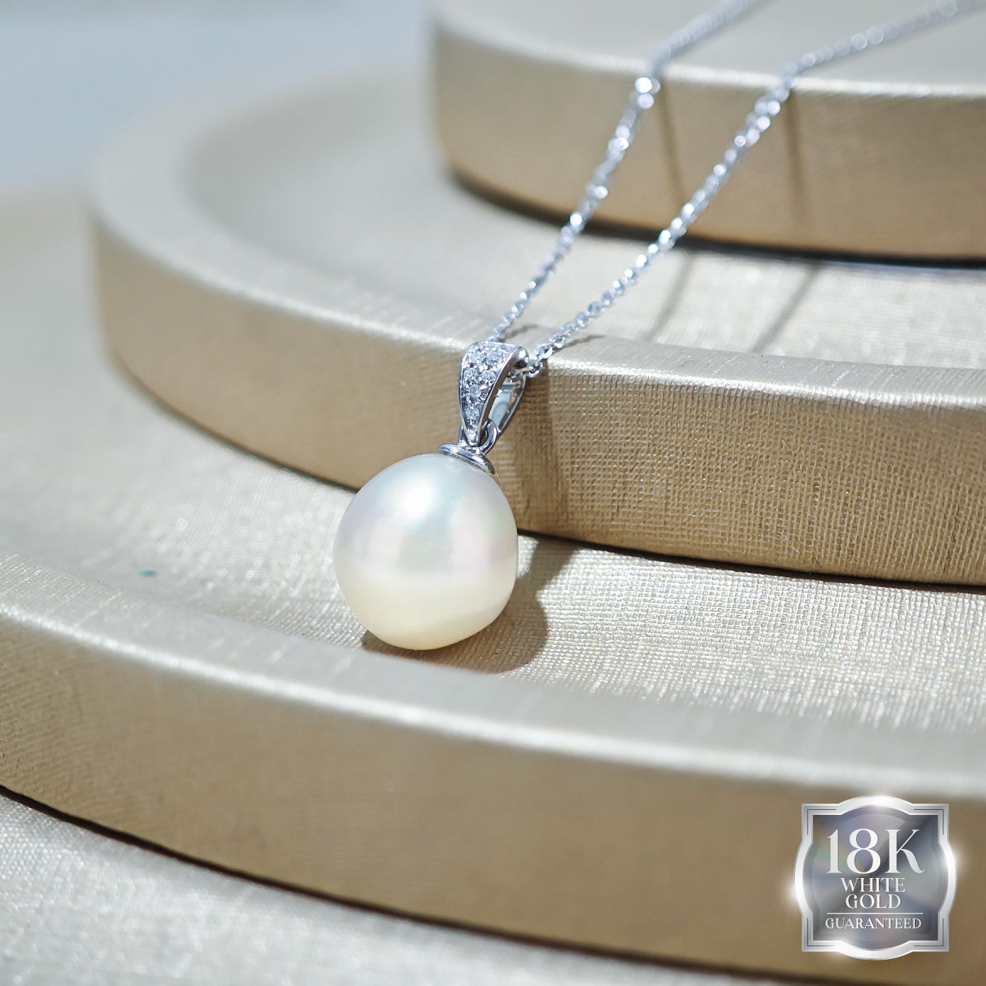 18K Gold White Southsea Opulence Pendant
