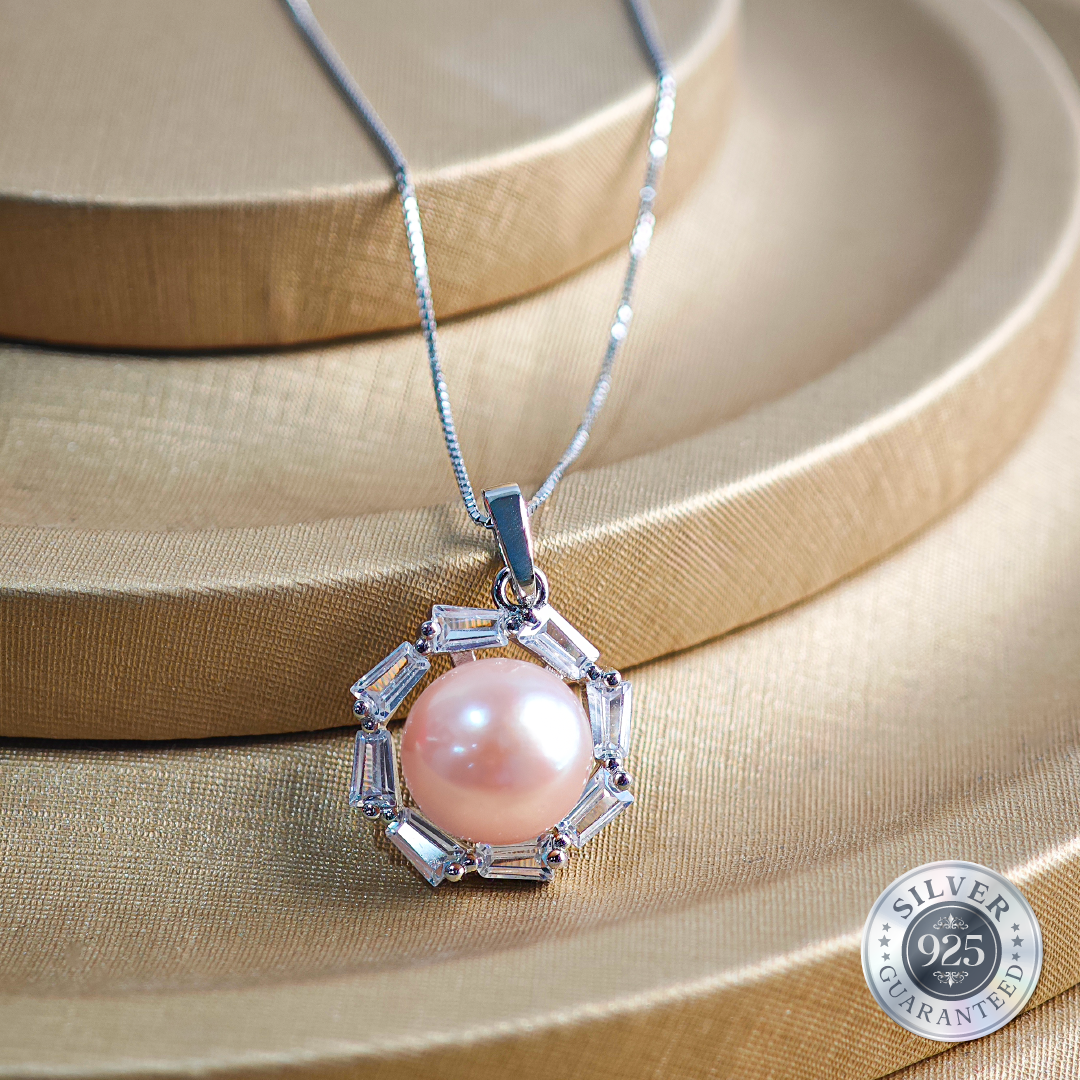 Iridescent Bloom Pendant in 925 Silver