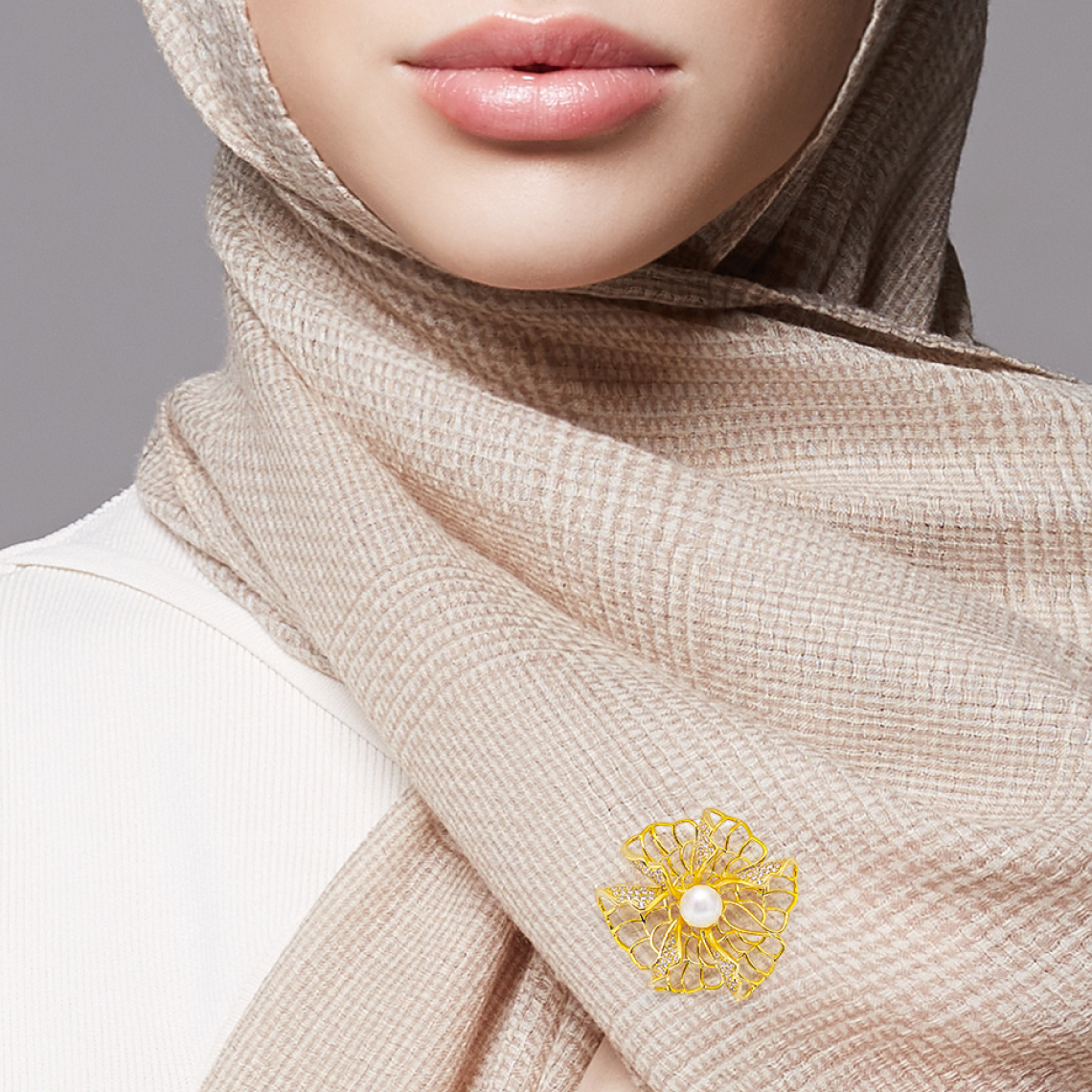 Golden Bloom Pearl Brooch