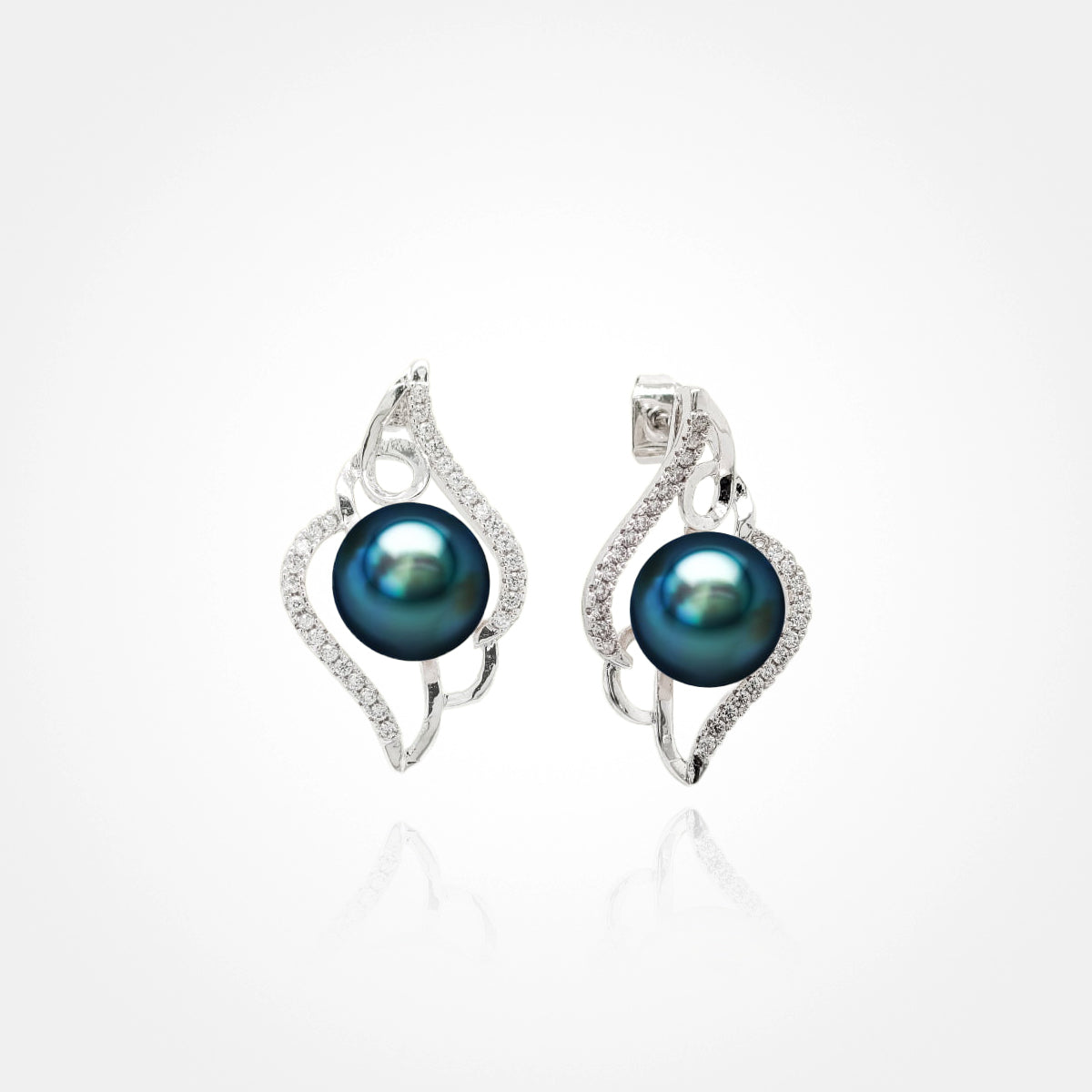 Precious Leaf Pearl Studs