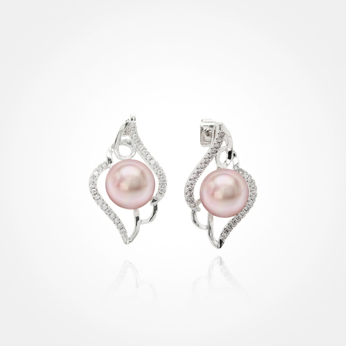 Precious Leaf Pearl Studs