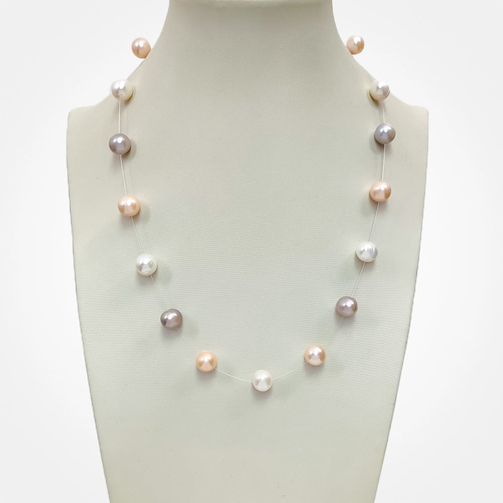 Floating Off Round Pearl Necklace