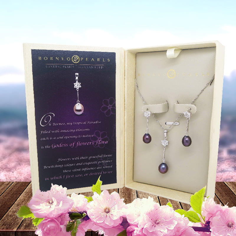 Goddes Of Flower Pearl Pendant & Earring Set