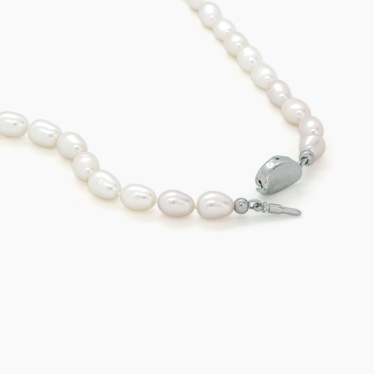 Classic White Rice Pearl Necklace 6–7mm