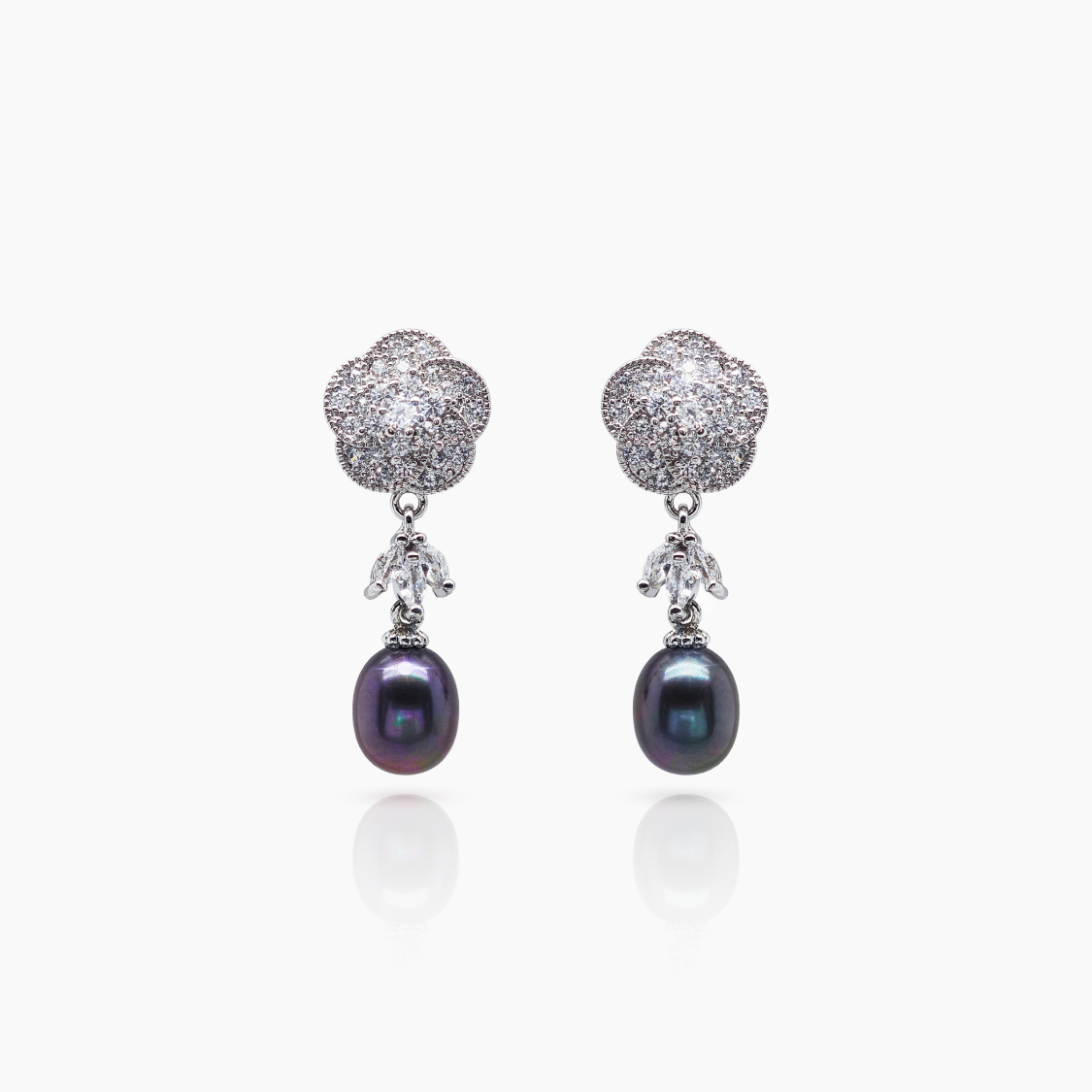 9-10mm Black Pearl Floral Earrings