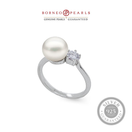 Classis 925 Silver Pearl Ring