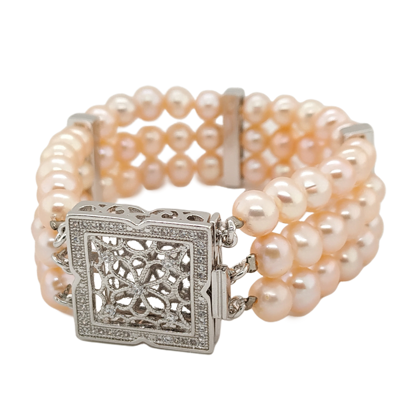 Three Layer Off Round Pearl Bracelet