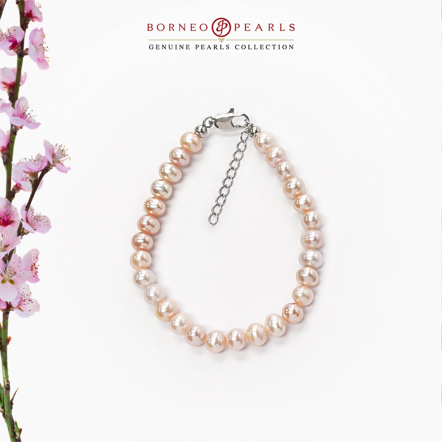 Classic Off Round Pearl Bracelet