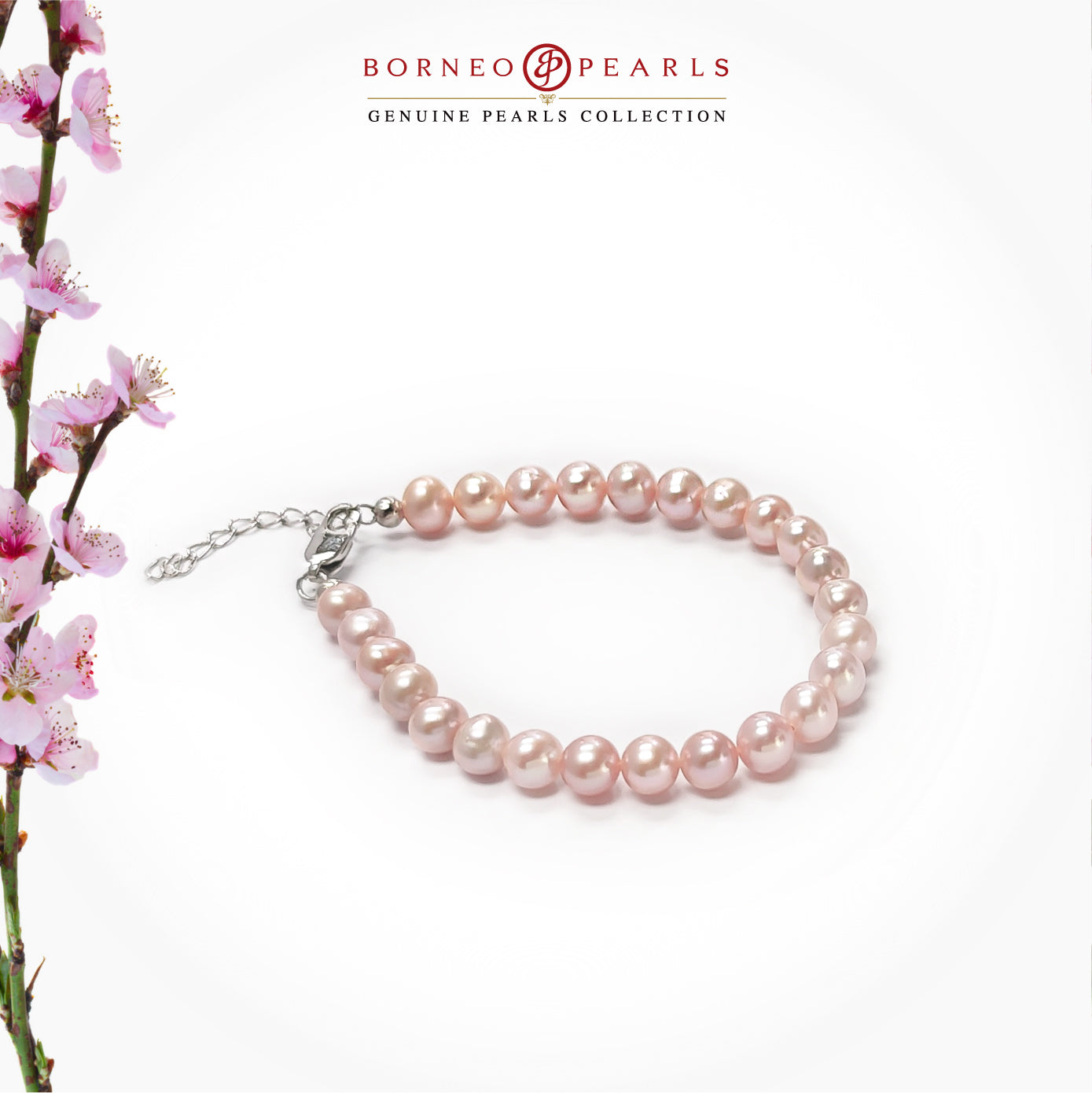 Classic Off Round Pearl Bracelet