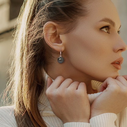 9K Gold Round Tahitian Earring