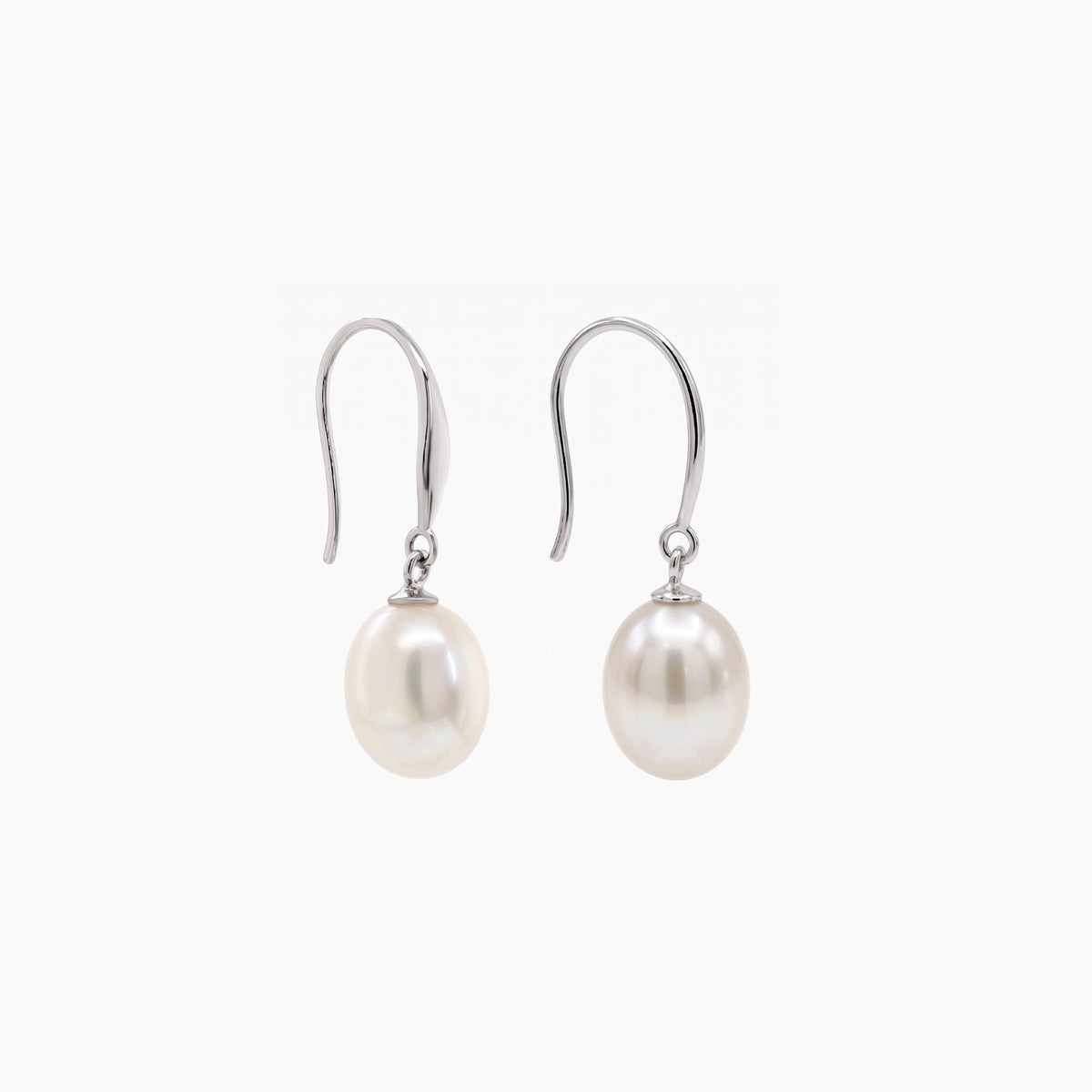 Classic Rice Pearl Drop Earrings 8–9mm with 925 Silver