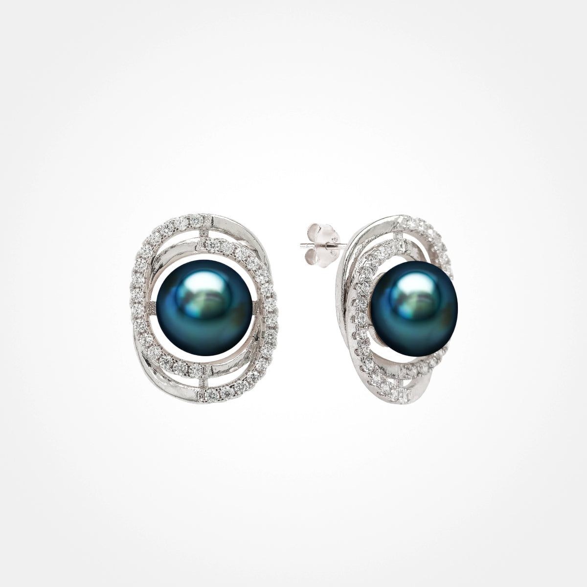 Millenia Pearl Earring