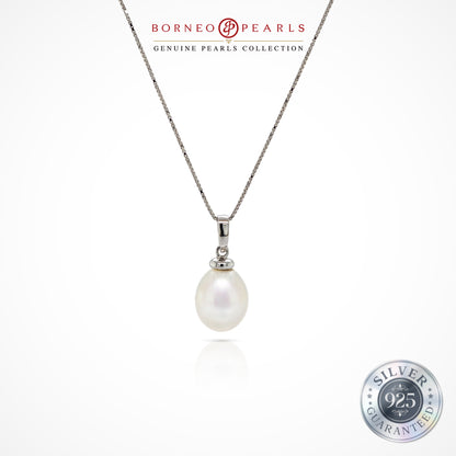 Refined Glow Pearl Drop Pendant in 925 Silver