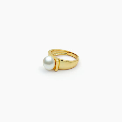 Sculpted Pearl Adjustable Ring