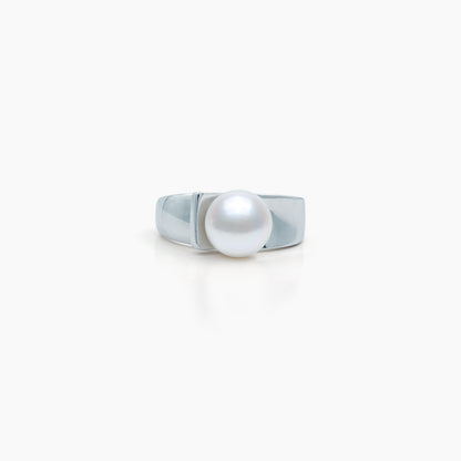 Sculpted Pearl Adjustable Ring
