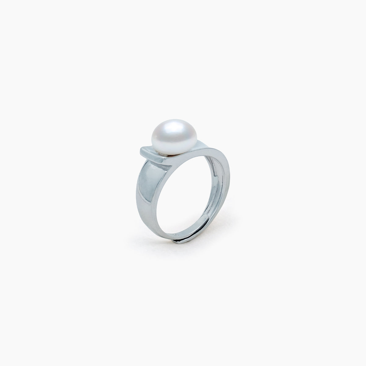 Sculpted Pearl Adjustable Ring