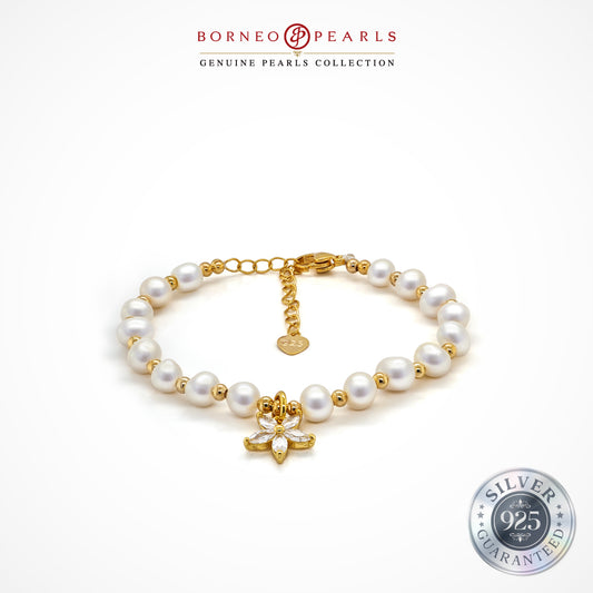 Blossom Elegance Pearl Bracelet