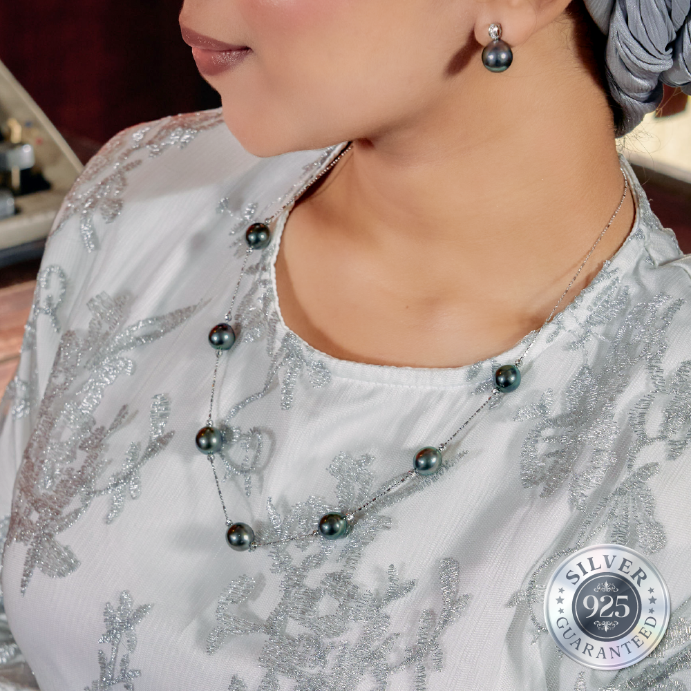 Cahaya Malam Tahitian Adjustable Pearl Necklace in 925 Silver