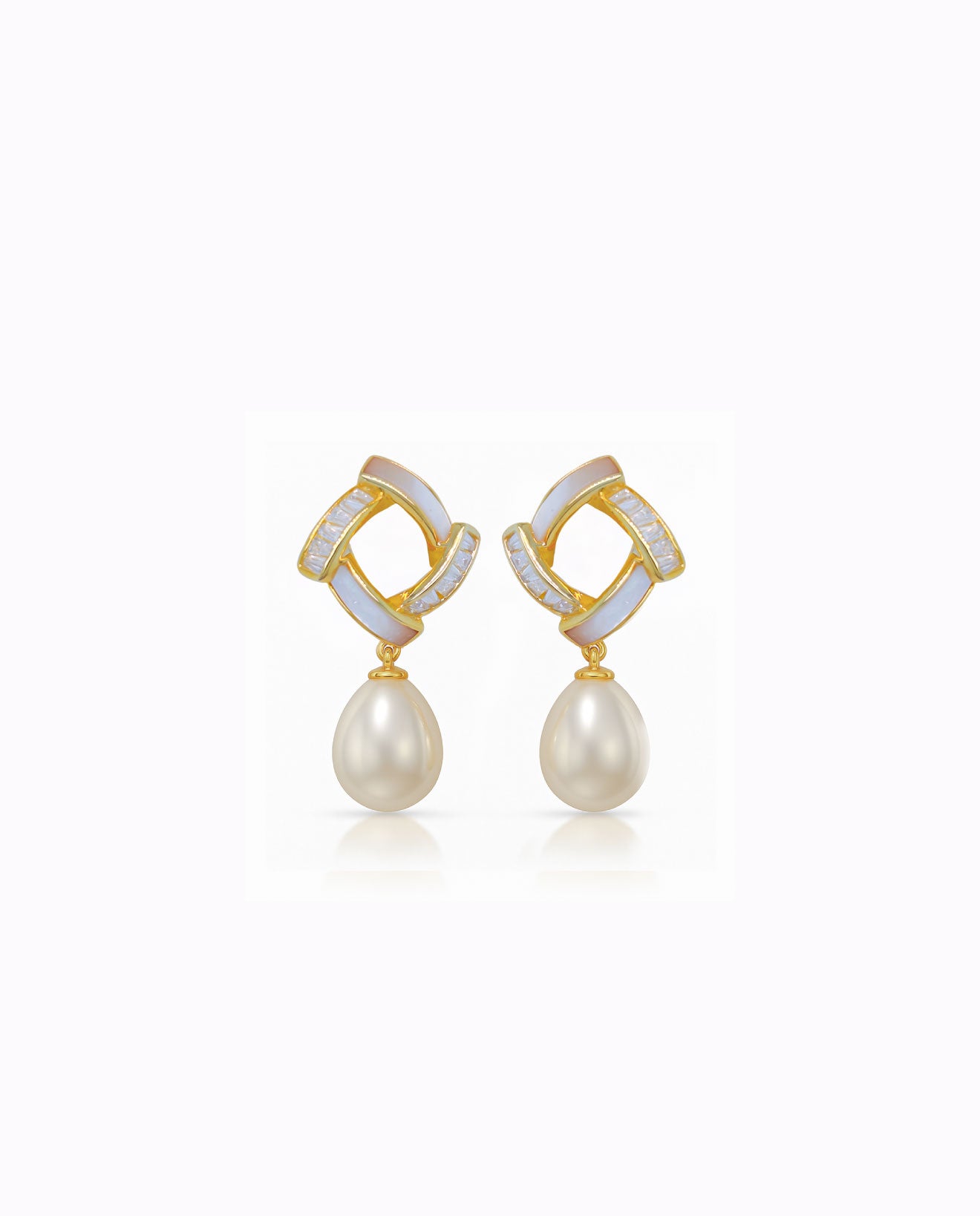 Midnight Glow 9-10mm Pearl Earrings Silver