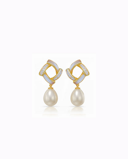 Midnight Glow 9-10mm Pearl Earrings Silver
