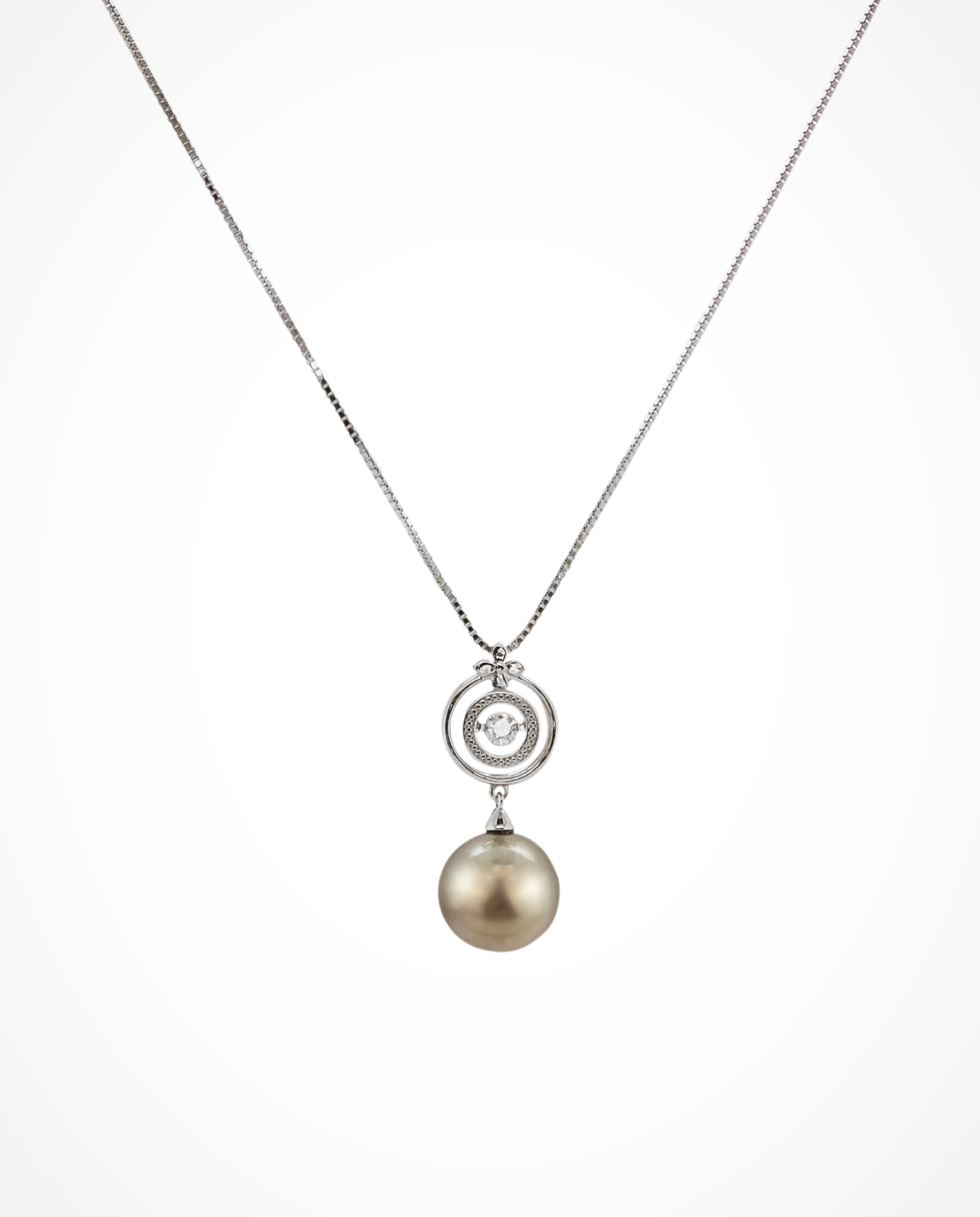 12-13mm Dancing Crystal Pendant 925 Silver