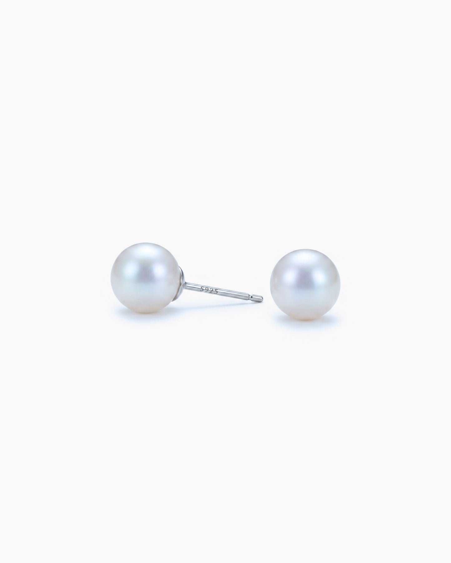Borneo Pearls Classic Akoya Pearl Stud Earrings 6.5–7mm in 925 Sterling Silver