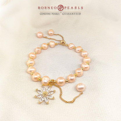 Flower Charm Pearl Bracelets