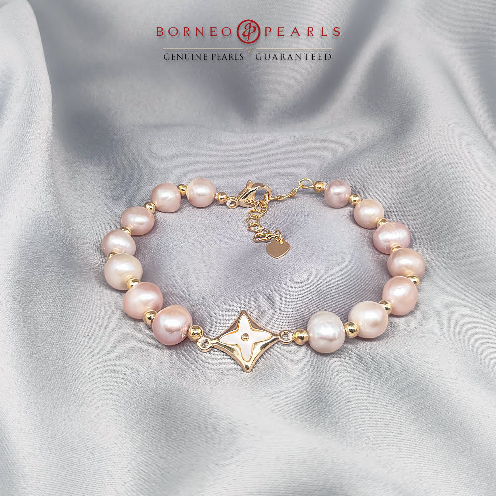 Flower Charm Pearl Bracelets