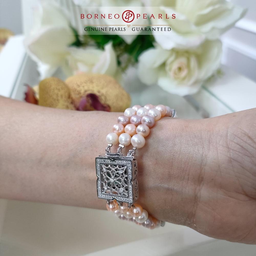 Three Layer Off Round Pearl Bracelet