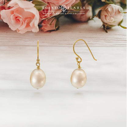 Gold Platted Pearl Drop Hook Earrings