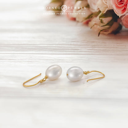 Gold Platted Pearl Drop Hook Earrings