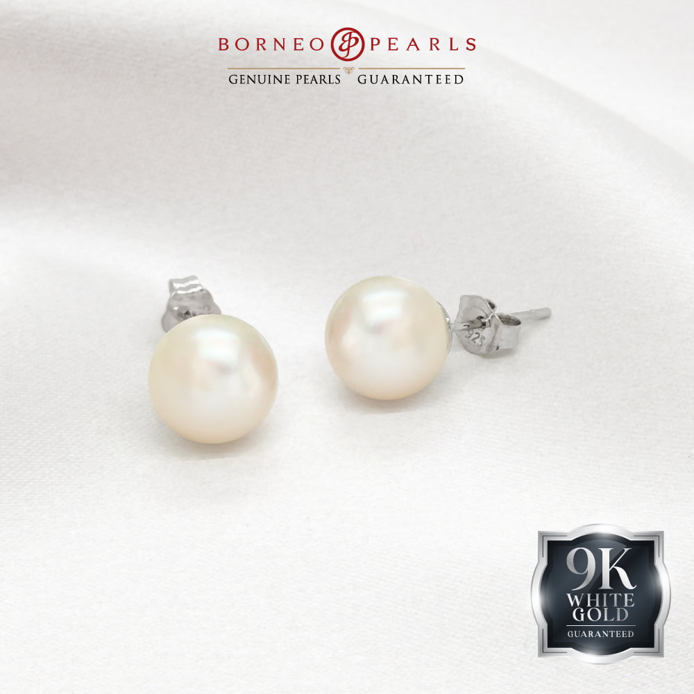 7-8mm Round Pearl Earrings in 9K White Gold / 925 Silver