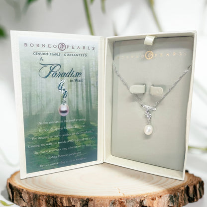 A Paradise - Story Pendant