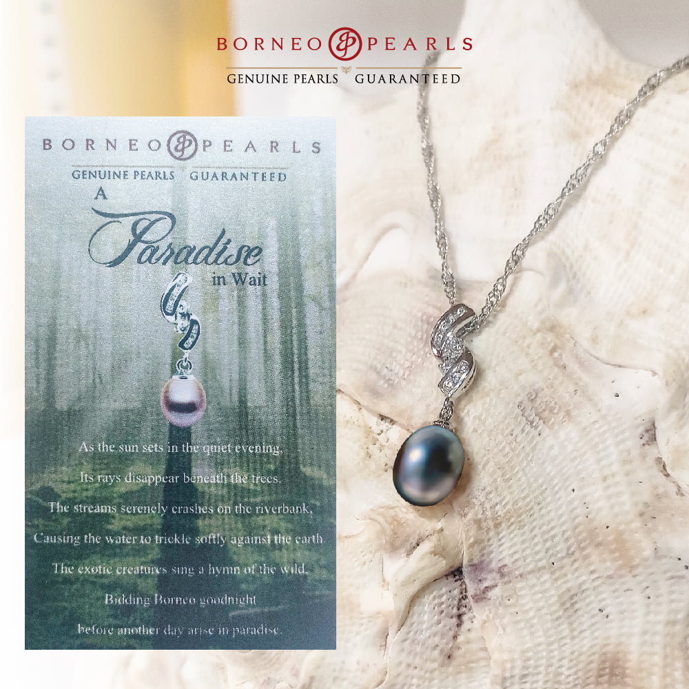 A Paradise - Story Pendant