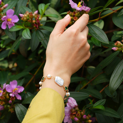 White Biwa &amp; Potato Pearl Adjustable Bracelet with Crystal Accents