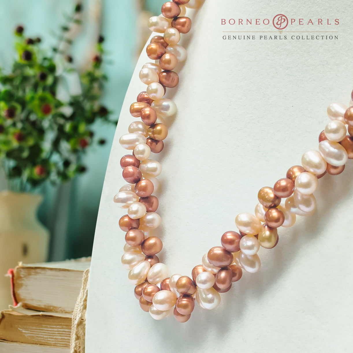 Drop Pearl Twisted Necklace