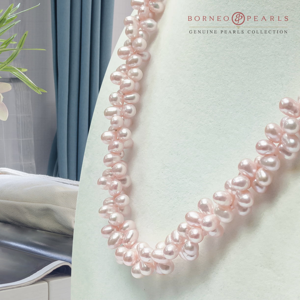 Drop Pearl Twisted Necklace