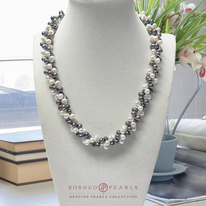 Drop Pearl Twisted Necklace