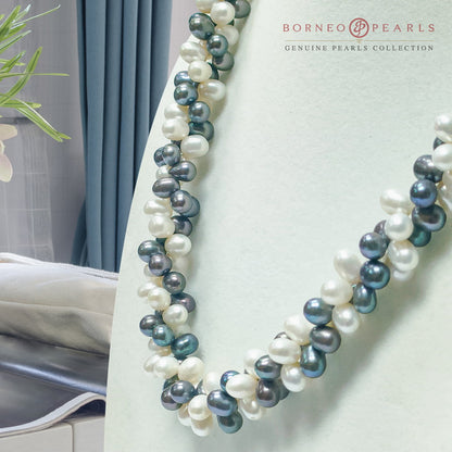 Drop Pearl Twisted Necklace