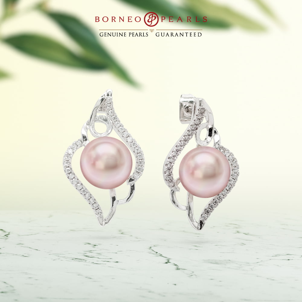 Precious Leaf Pearl Earrings