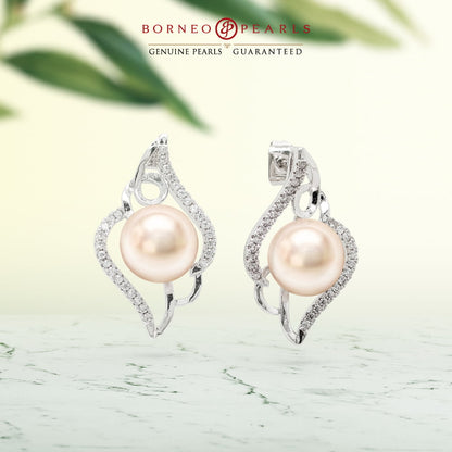 Precious Leaf Pearl Earrings