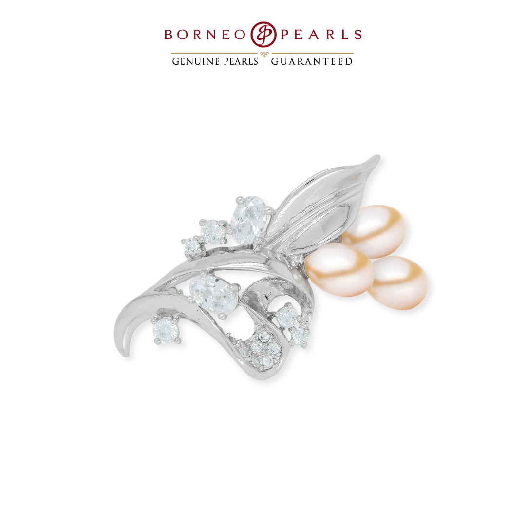 Luxury Pearl Brooches