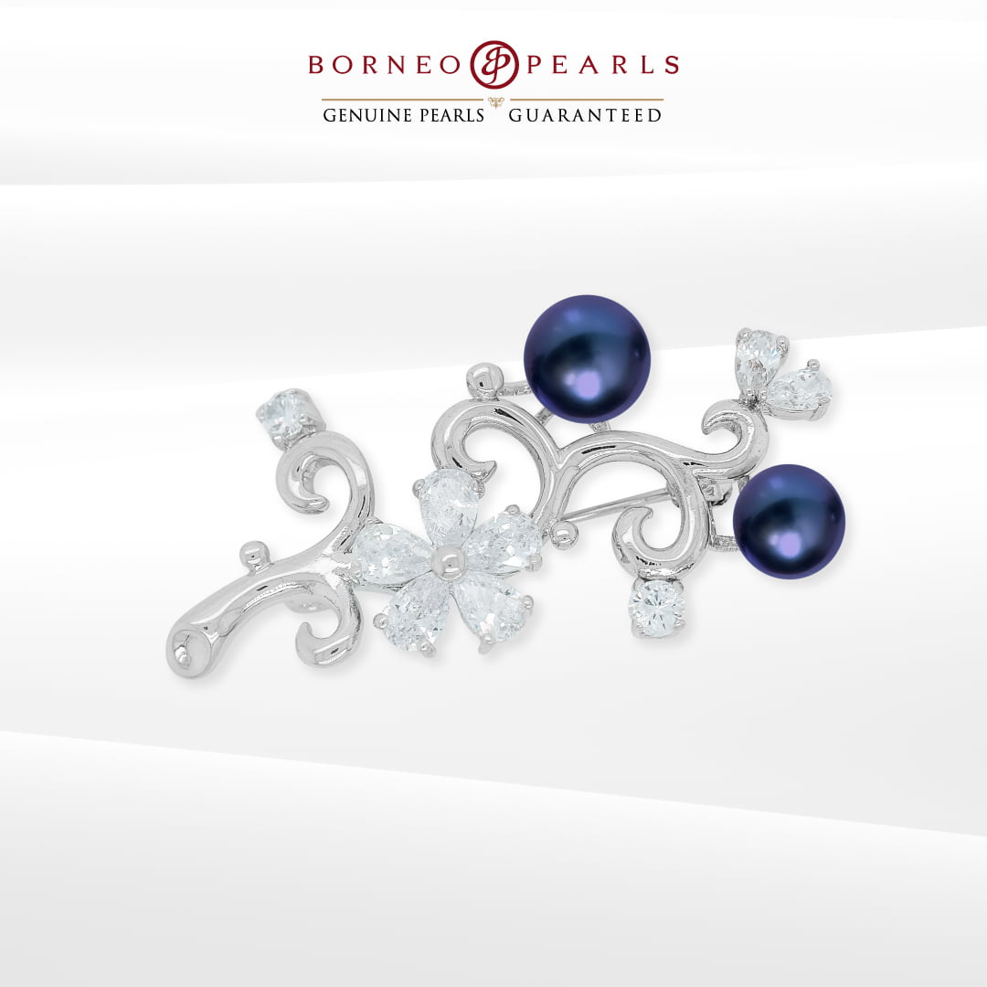Luxury Pearl Brooches