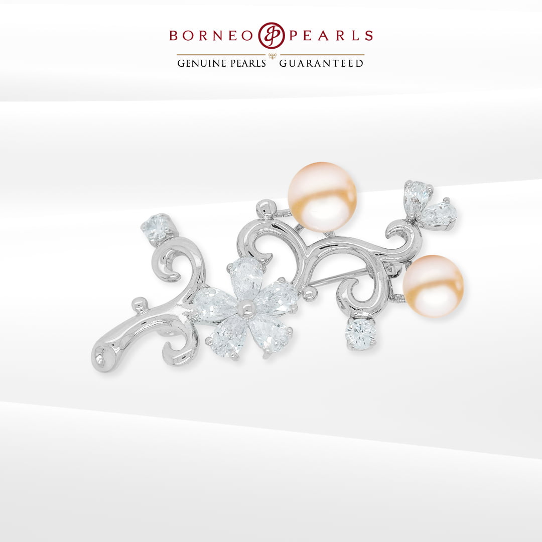 Luxury Pearl Brooches